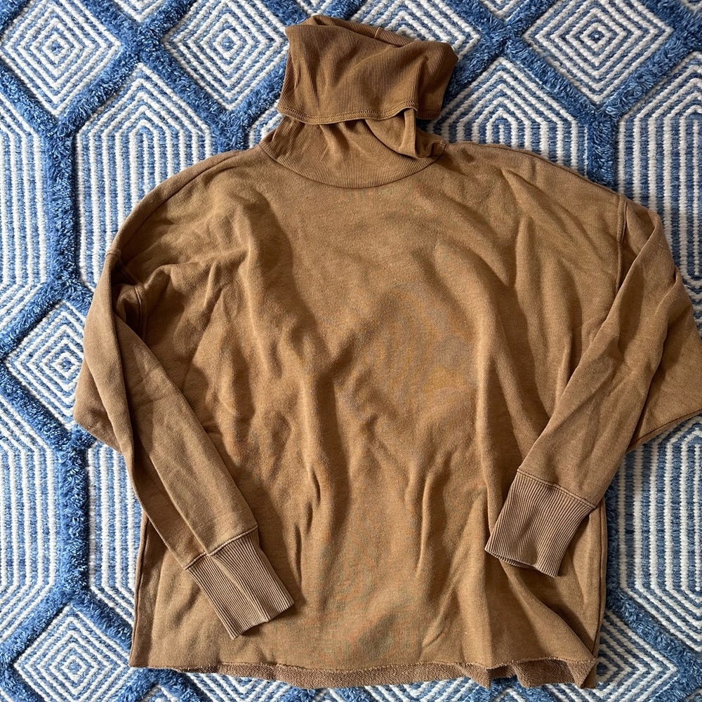 Aerie mustard oversized turtleneck sweater
